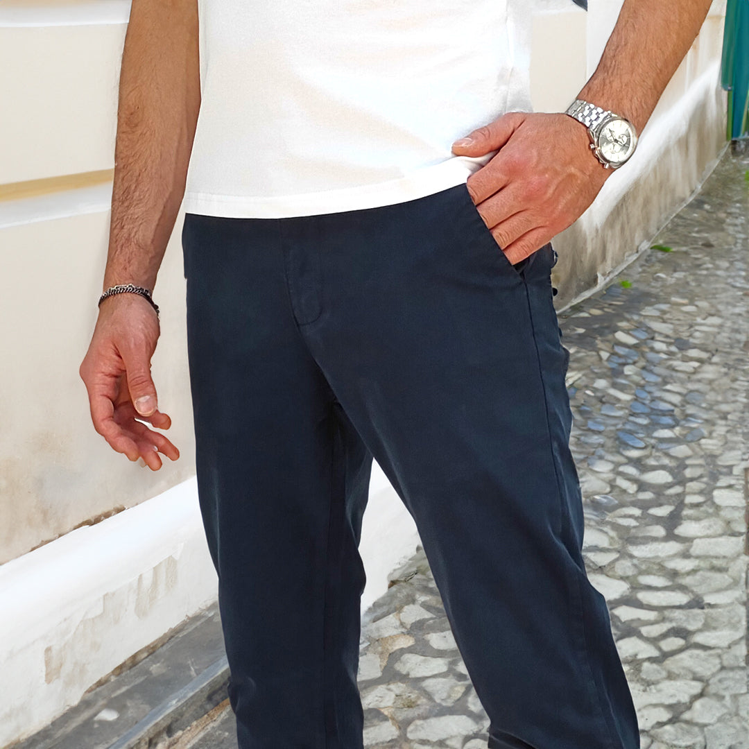 Pantalone Cotone modello Capri in colore blu