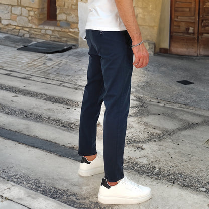 Pantalone Cotone modello Capri in colore blu