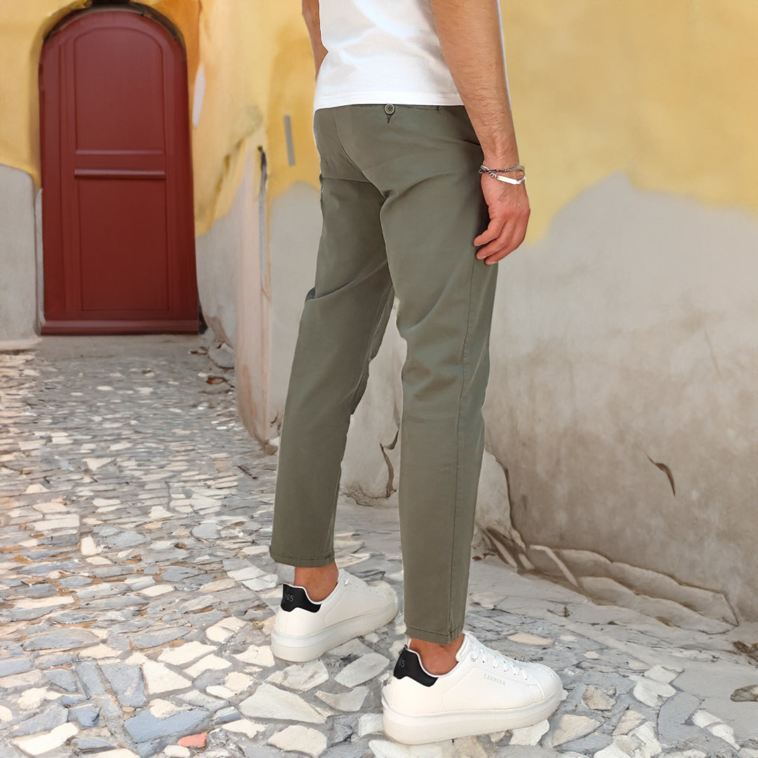 Pantalone Cotone modello Capri in colore verde army